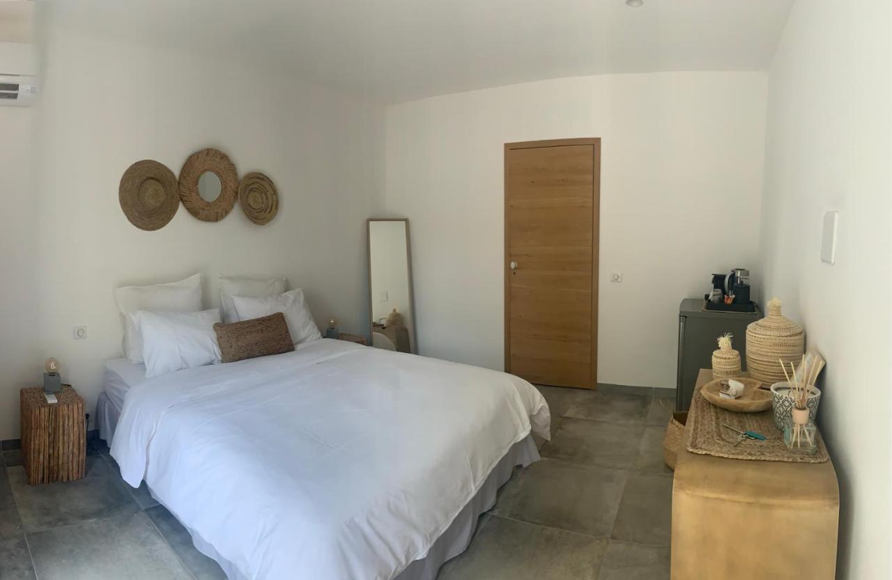 Le Cabanon De Val Panzió Gassin Kültér fotó